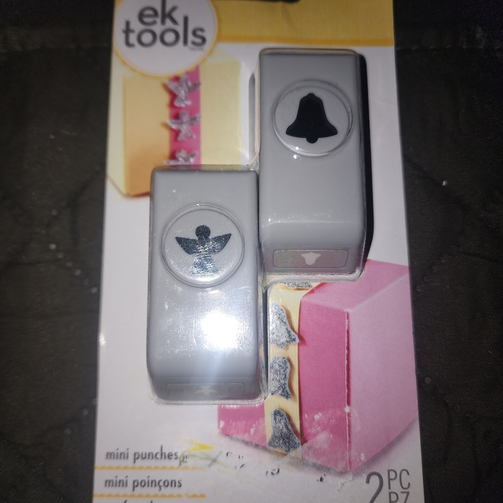 EK TOOLS NWOT  set of 2 MINI PUNCHES. DOVE & BELL PATTERN